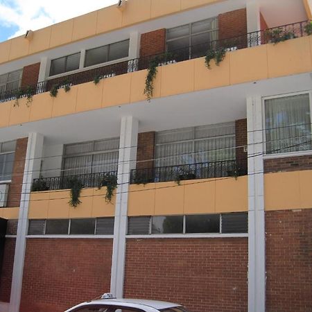 Hotel Cantabria Guatemala City Exterior foto